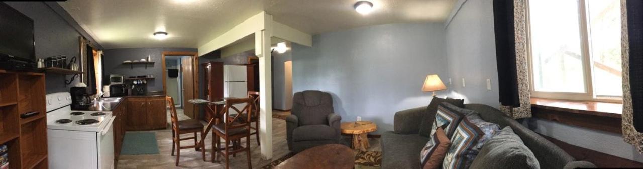 Kodiak Russian River Lodge Zewnętrze zdjęcie